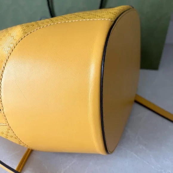 Authentic Gucci bag - Picture 9 of 11